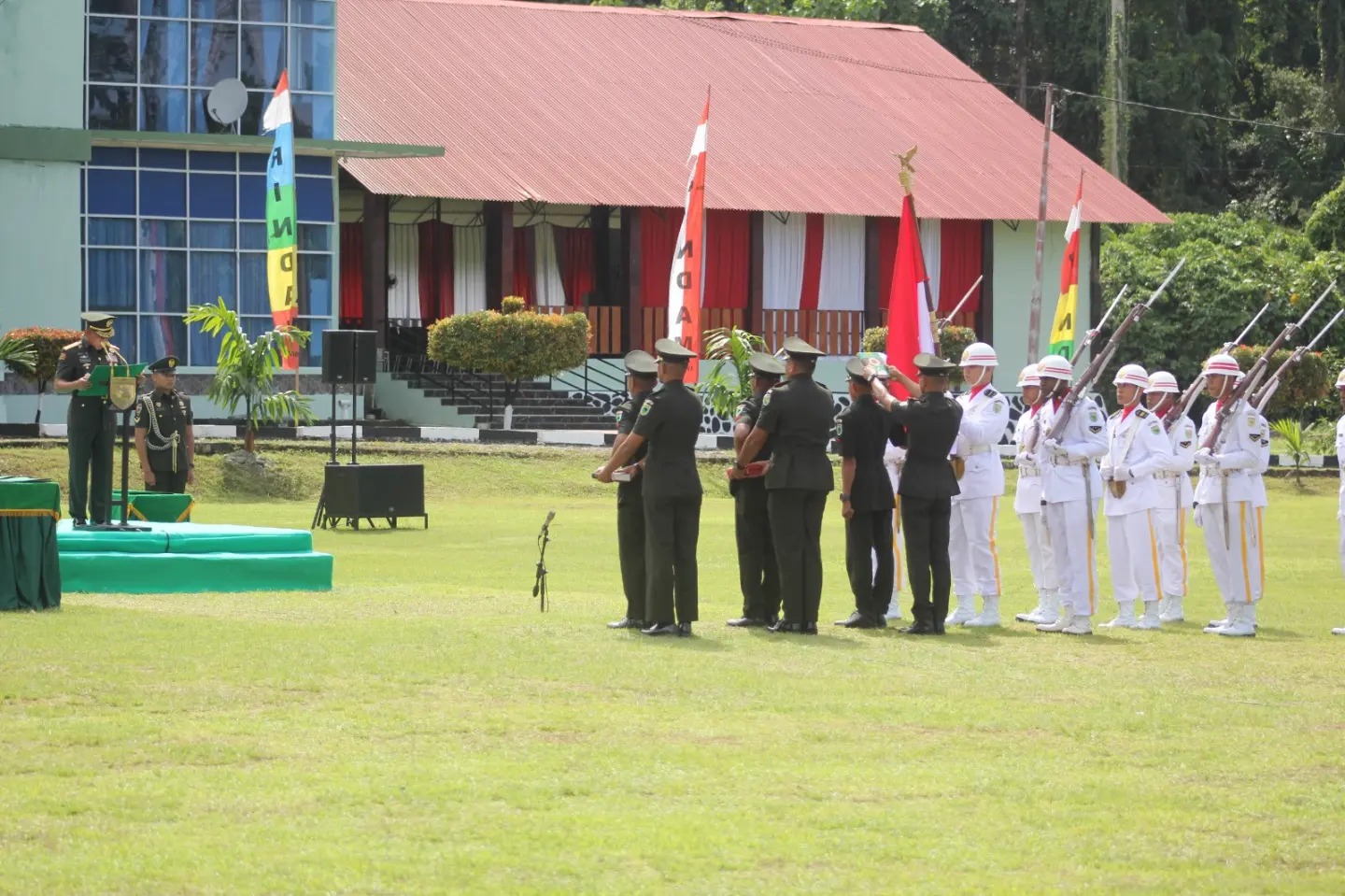 Lantik 100 Prajurit TNI AD, Pangdam XVIII/Kasuari : Jadilah Prajurit Yang Siap Ditempatkan Dimana Saja