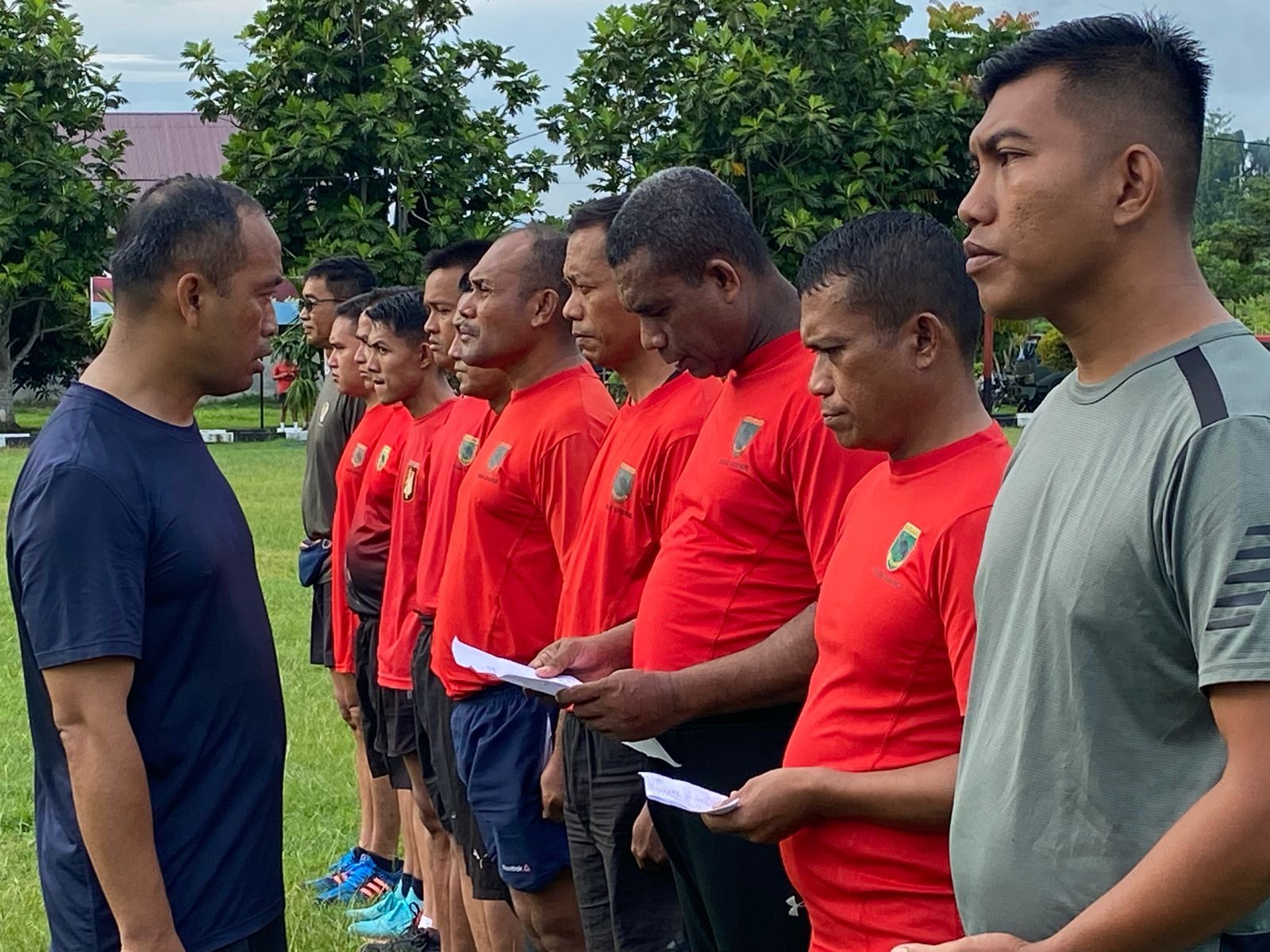 Danrindam XVIII/Ksr Pimpin Apel Pagi  Perdana dilanjutkan Oraum Gembira