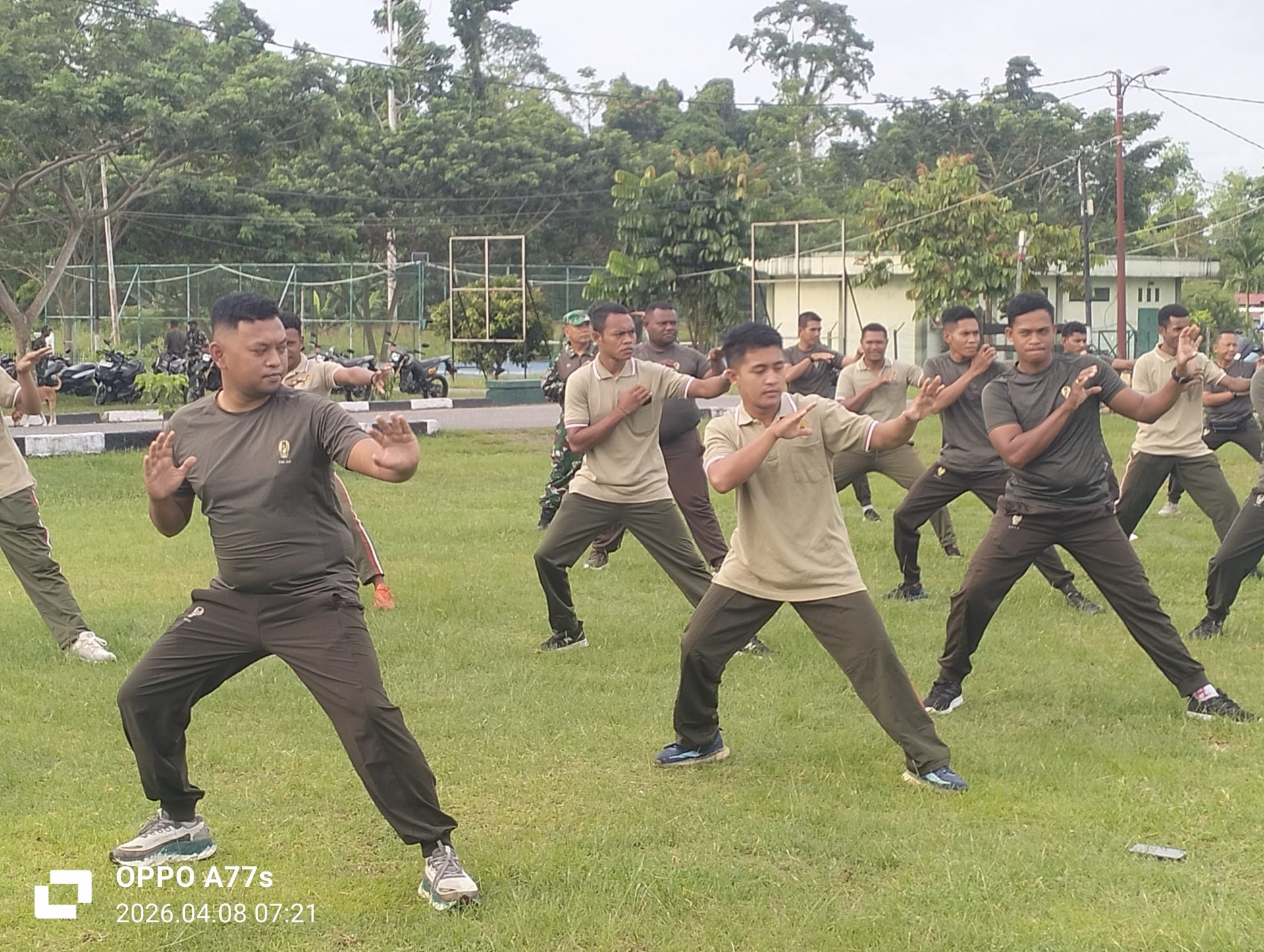 Prajurit Rindam XVIII/Ksr Laksanakan Latihan Pencak Silat Militer Guna Tingkatkan Kemampuan Bela Diri