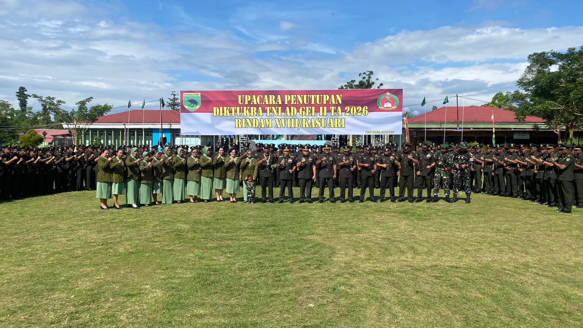 Darindam XVIII/Ksr Lantik 153 Diktukba TNI AD Gel II TA 2026 Sandang Serda